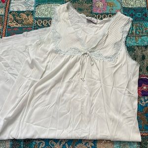 vintage nightgown